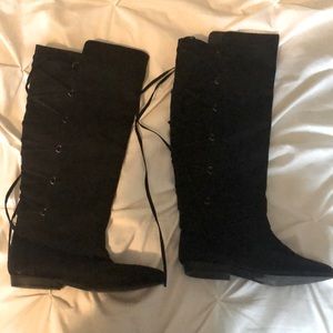 Black boots, lace up the back